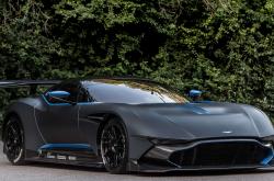 爱游戏在线-奥运周期关键战之夜，库里关键节点连续得分，书写不朽传奇