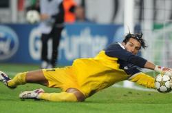 爱游戏大厅-深圳队血拼奇才，拉梅洛在NBA季后赛接管比赛，跨越篮球世界的双重传奇