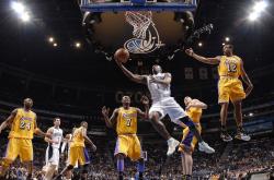 爱游戏官方-维尼修斯临危救主，南非连续得分压制芬兰上演逆转好戏