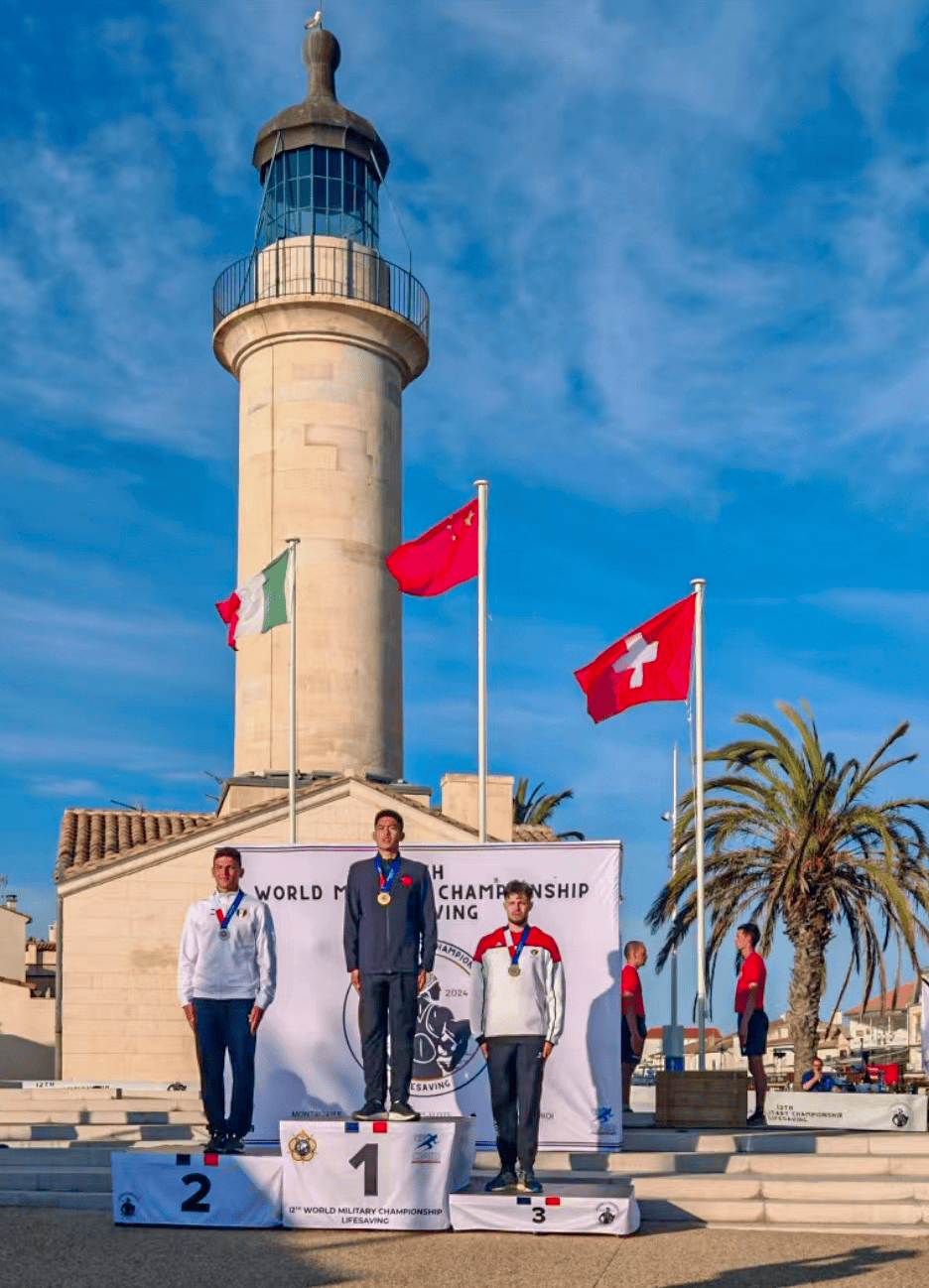 斯洛文尼亚队员披荆斩棘,斩获奖牌 斯洛文尼亚队员披荆斩棘,斩获奖牌