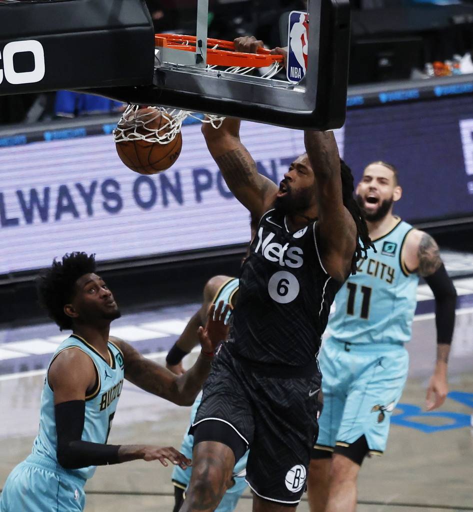 篮网客场大胜黄蜂，杜兰特登顶得分榜的简单介绍