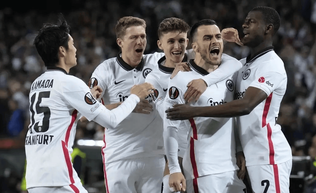 弗赖堡客场战平沃尔夫斯堡，保持不败的简单介绍