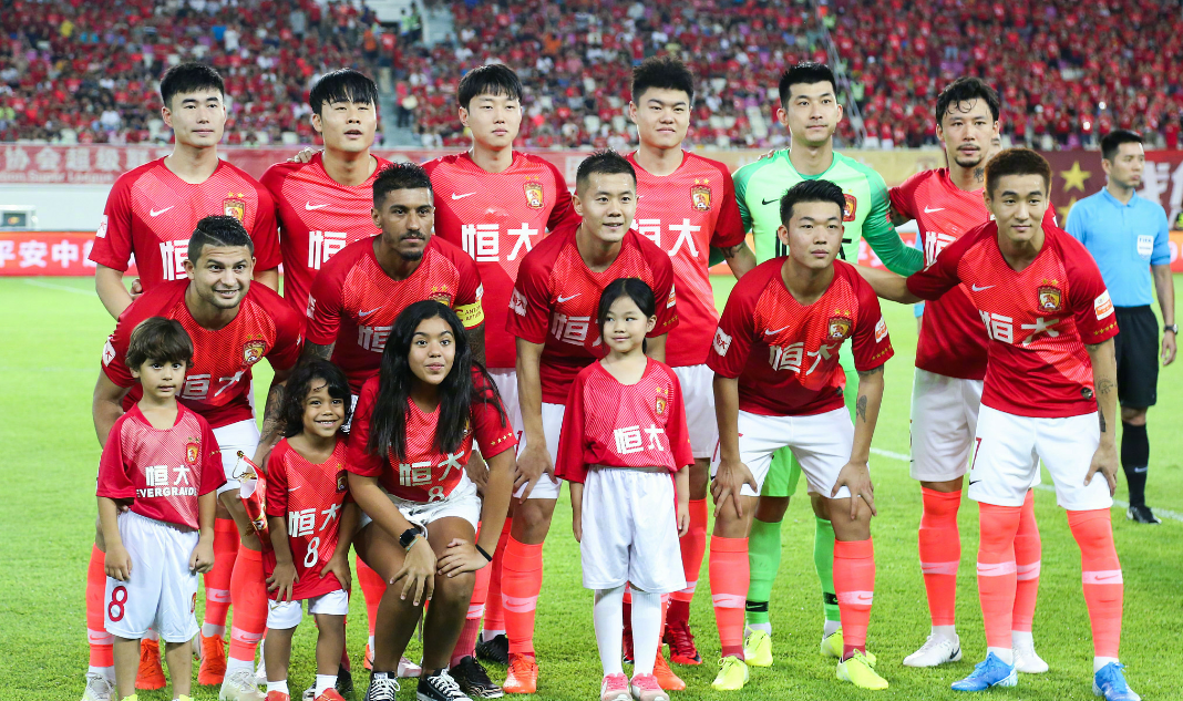 广州恒大主场大胜山东泰山,继续领跑积分榜的简单介绍 广州恒大主场大胜山东泰山,继续领跑积分榜的简单介绍