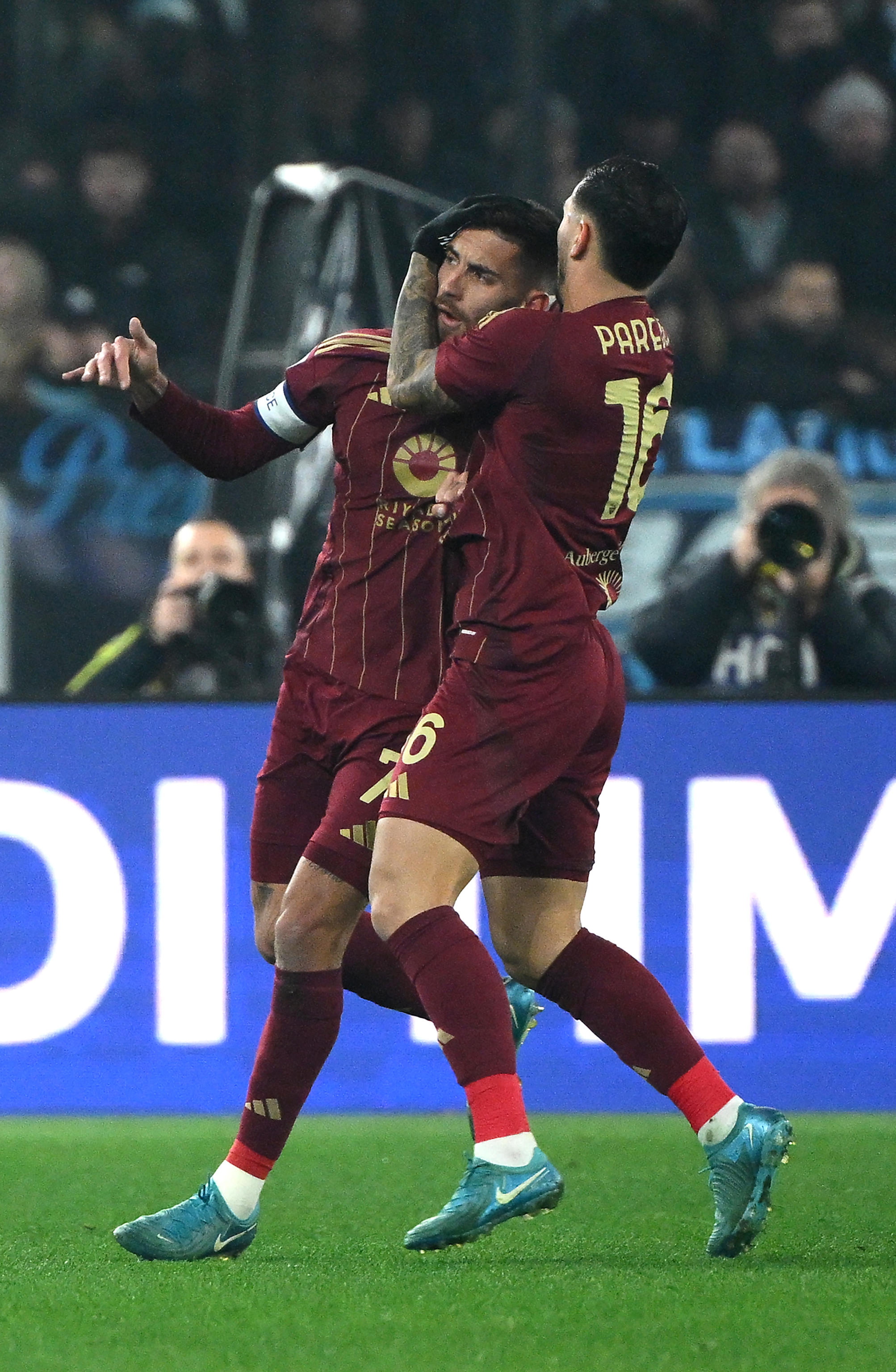 关于巴塞罗那客场不敌罗马，遭遇顶级挑战的信息