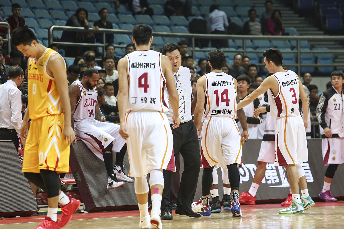 吉林队挑战浙江队,双方实力相当 吉林队挑战浙江队,双方实力相当