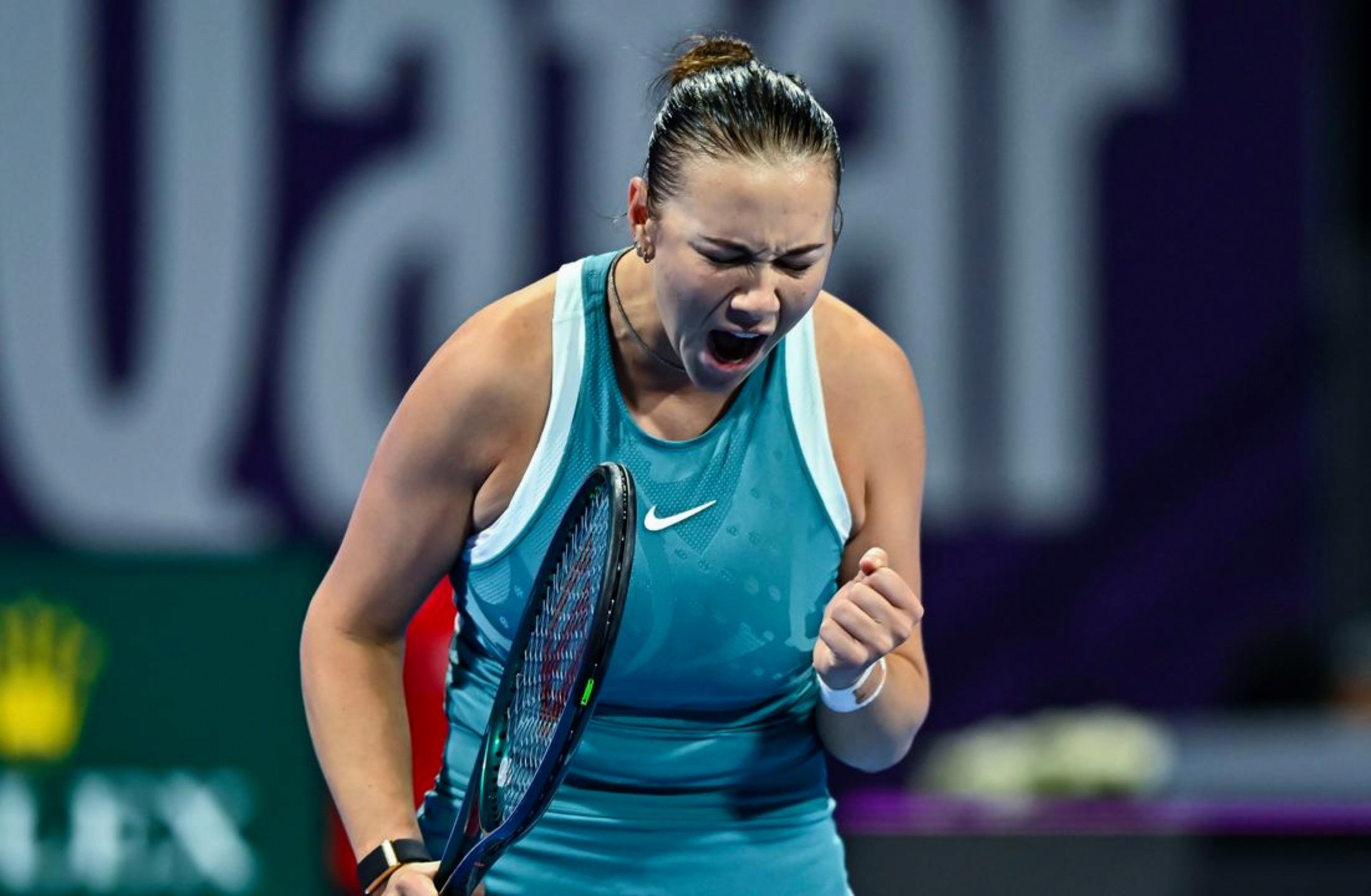 网球赛场上如火如荼,势如破竹的简单介绍 网球赛场上如火如荼,势如破竹的简单介绍