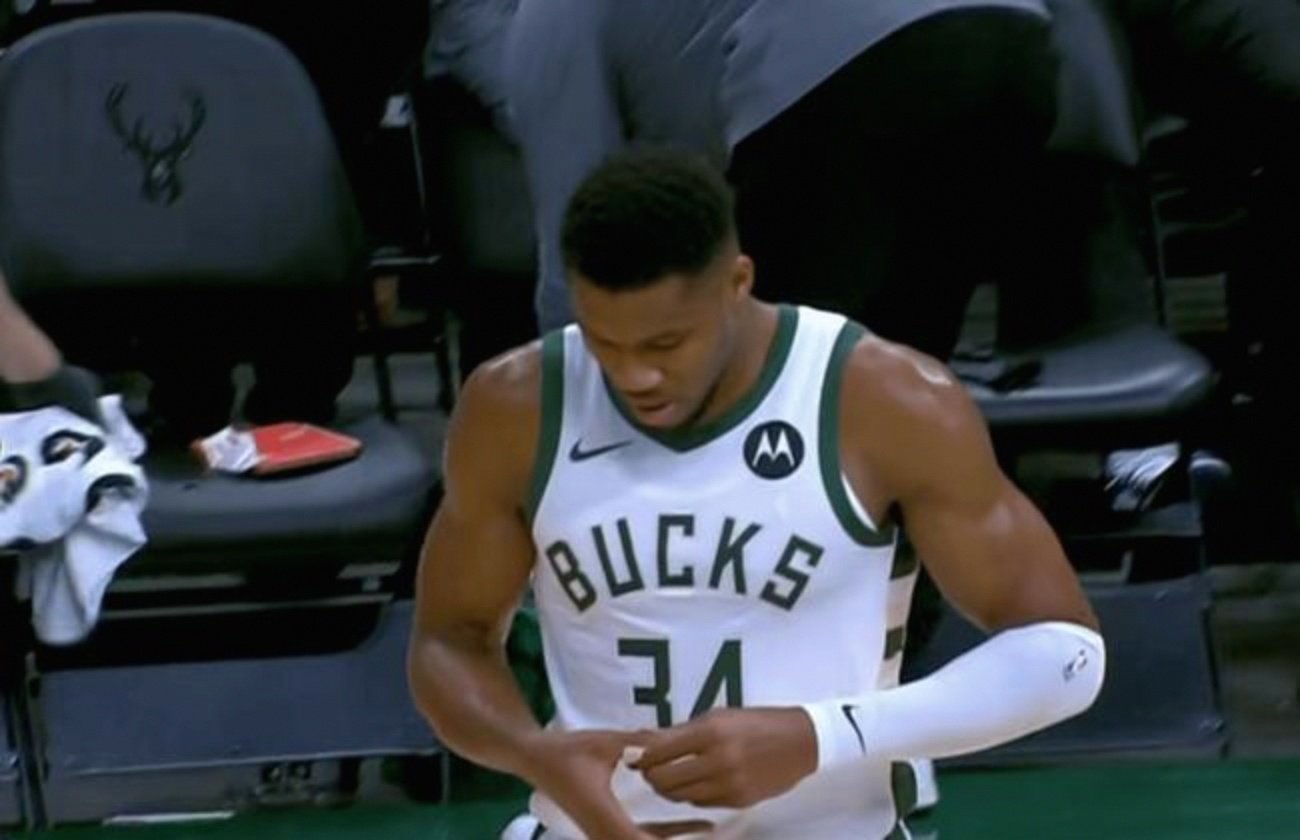 包含魔术血洗勇士,字母哥高光表现的词条 包含魔术血洗勇士,字母哥高光表现的词条